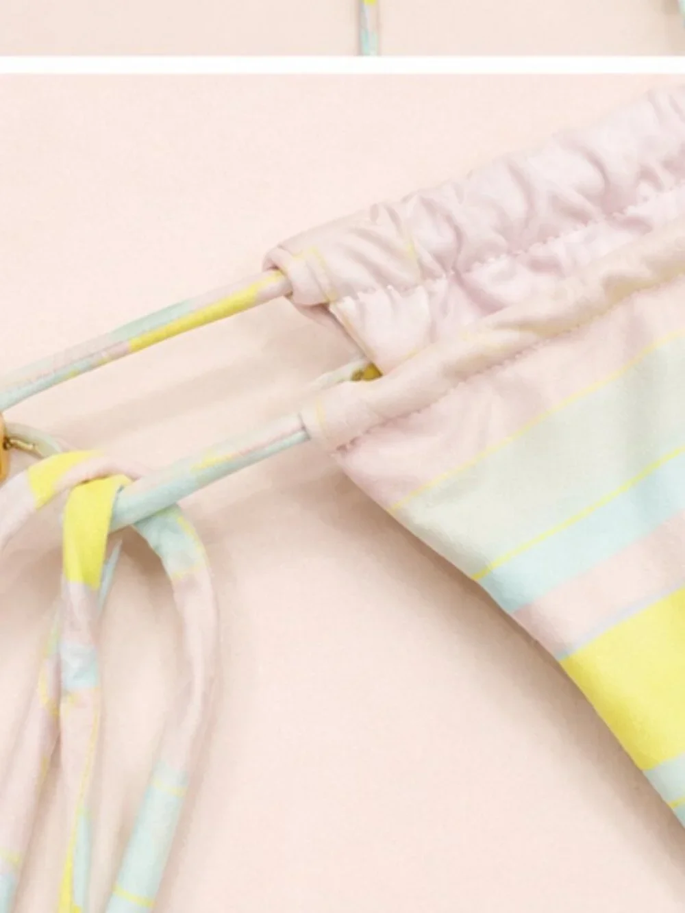 Frankies Bikinis Pastel Stripe Heart Bikini Set | XL Top + S Bottom | Like New